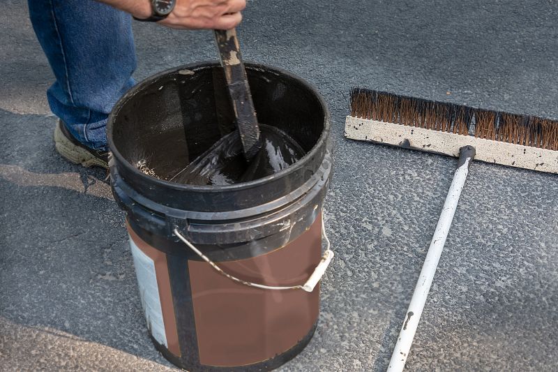 Blacktop Driveway Sealing, Paving And Repair